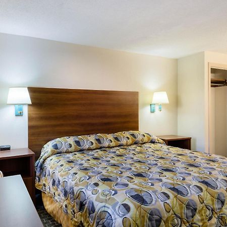 Econo Lodge מערב ספרינגפילד מראה חיצוני תמונה